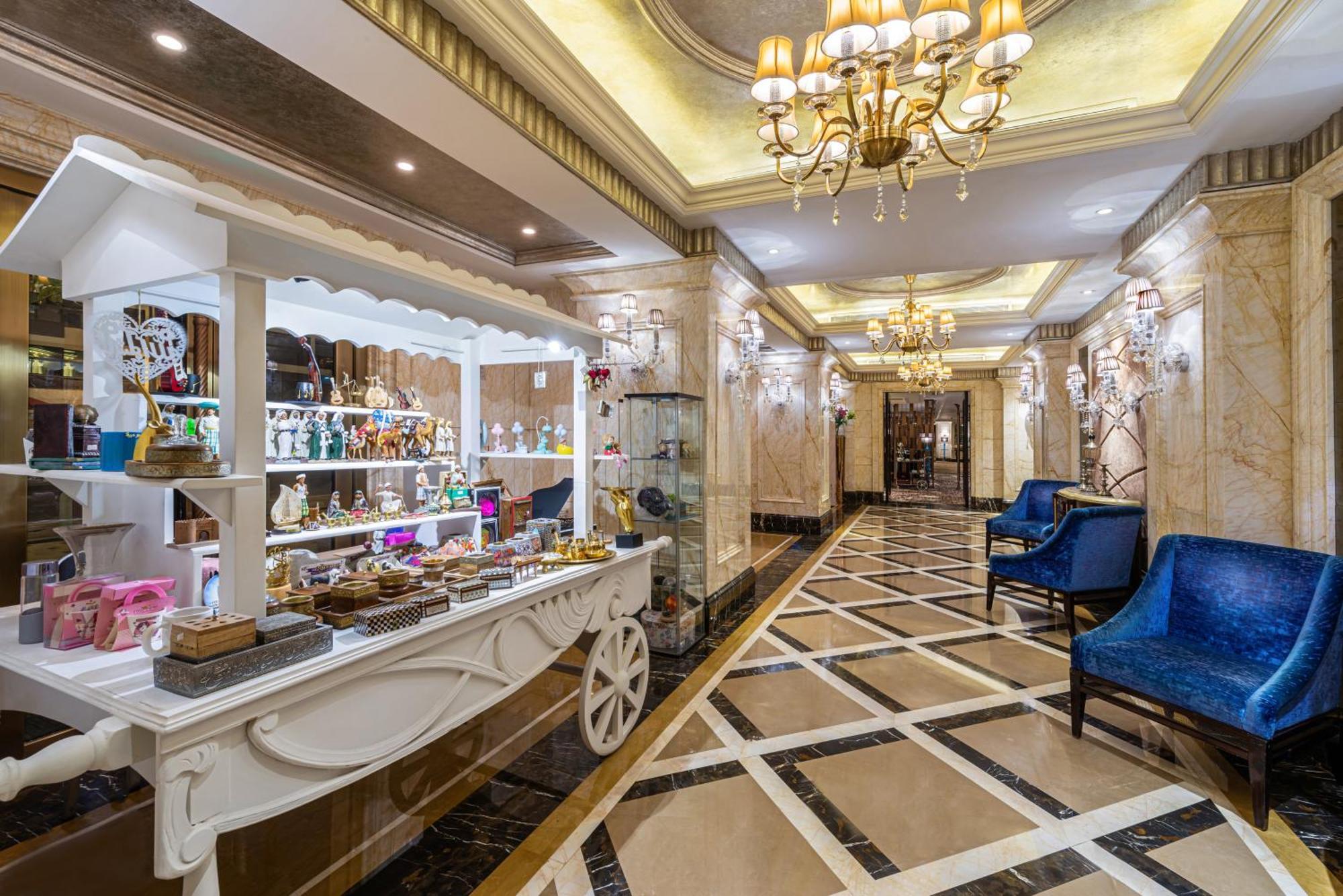 Narcissus Riyadh Hotel & Spa Luaran gambar The lobby of the hotel