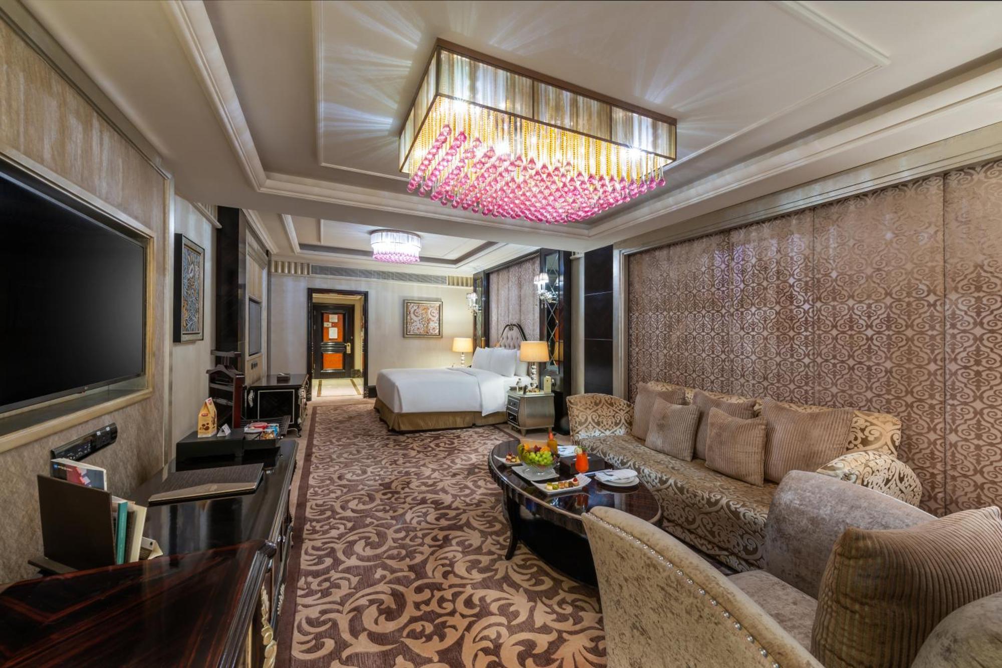 Narcissus Riyadh Hotel & Spa Luaran gambar A suite at the hotel