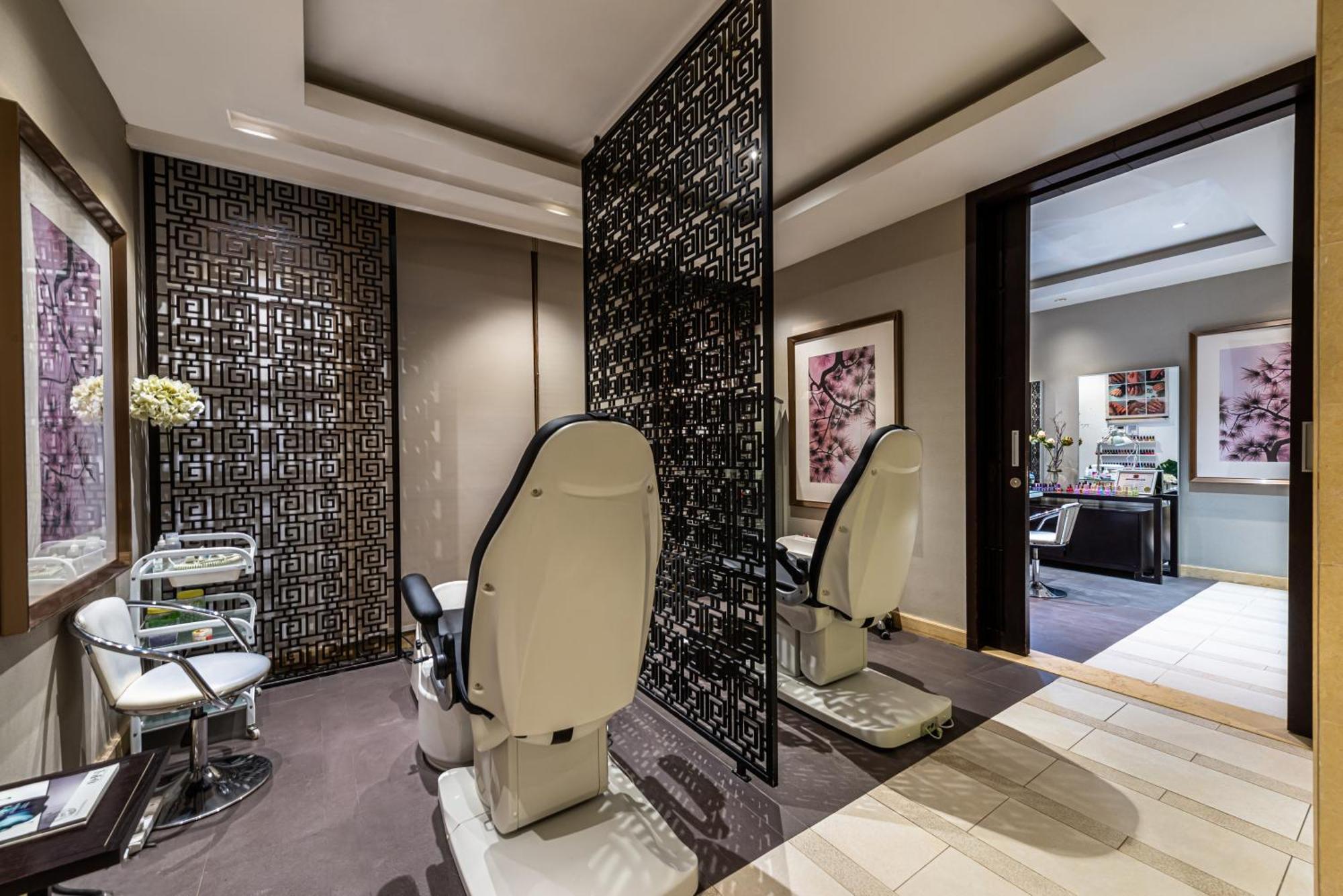 Narcissus Riyadh Hotel & Spa Luaran gambar The Spa at The Dorchester