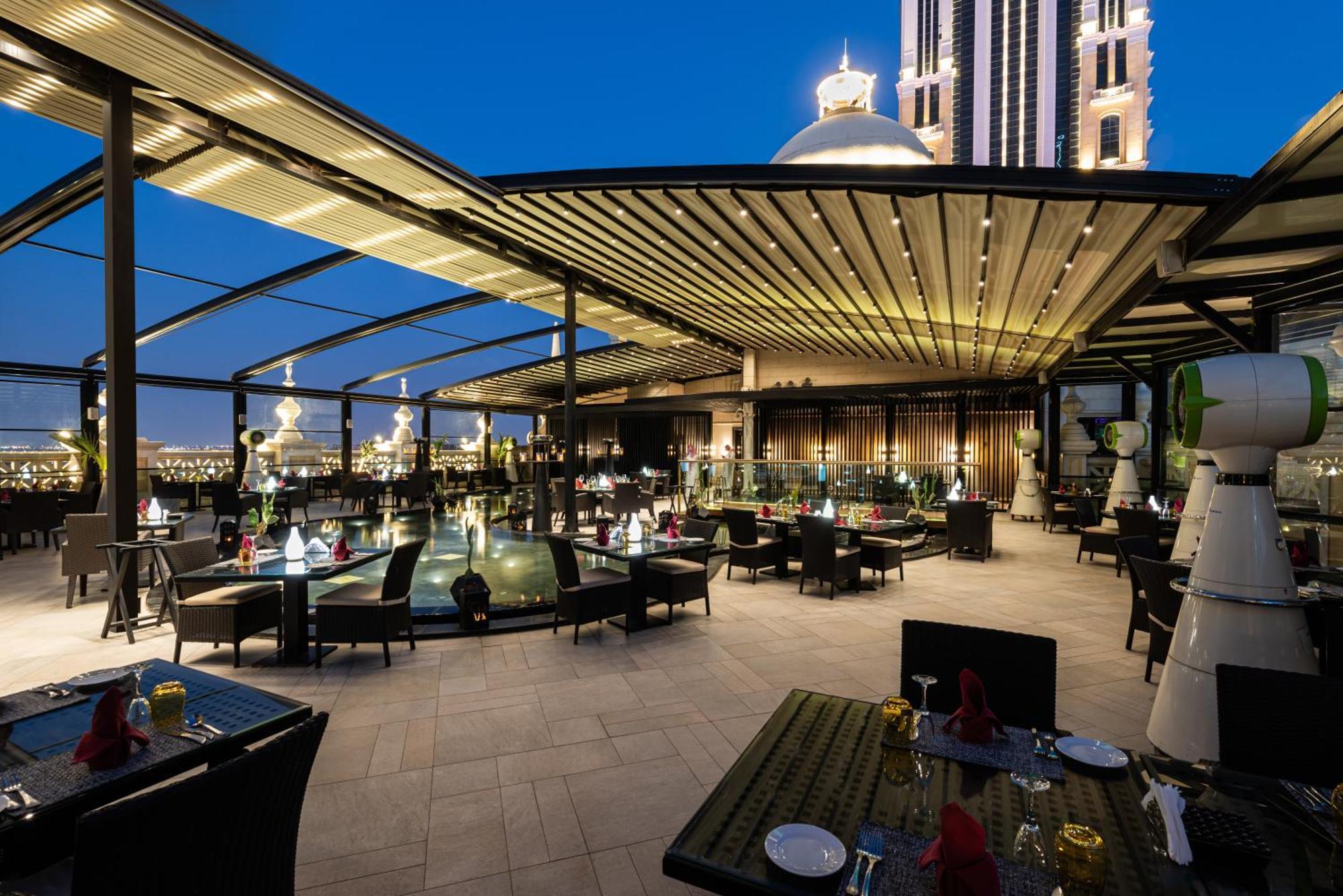 Narcissus Riyadh Hotel & Spa Luaran gambar The 360° Sky Lounge